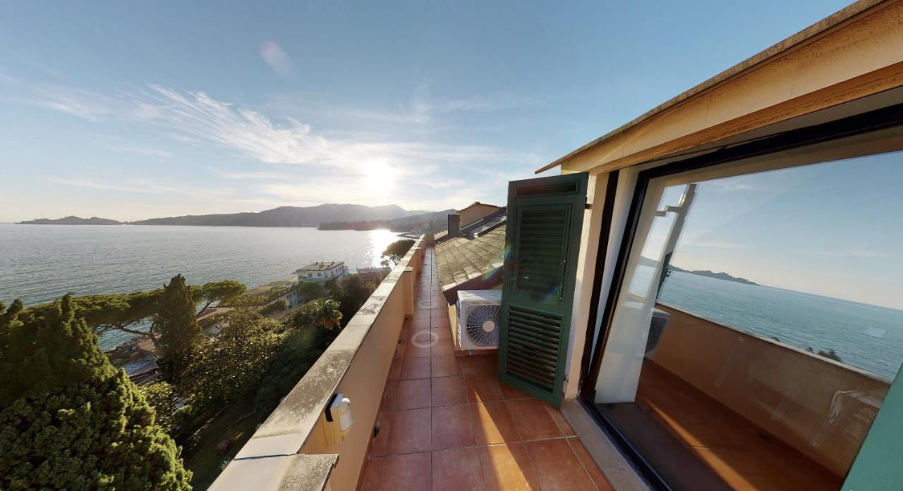 Welcome Riviera - Attico San Faustino 165 Mq Piu 110 Mq Di Terrazza- In Villa 700 ,Vista Mare Strepitosa-100 M Dalla Spiaggia-Parking Esclusivo Rapallo Exterior foto